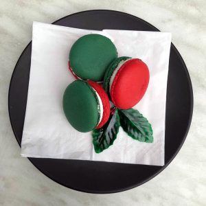 Christmas Macaron – 12